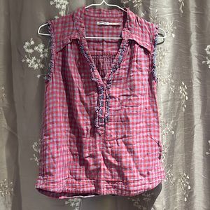 Kimchi blue top. Very good condition. Size XS. 100% cotton.